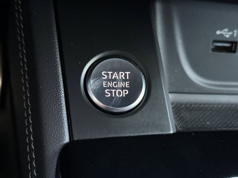 Used 2022 Audi A4 2.0T Premium Plus w/ Premium Plus Package image 33