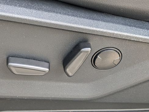 New 2025 Ford F150 Lariat w/ Equipment Group 501A Mid image 20