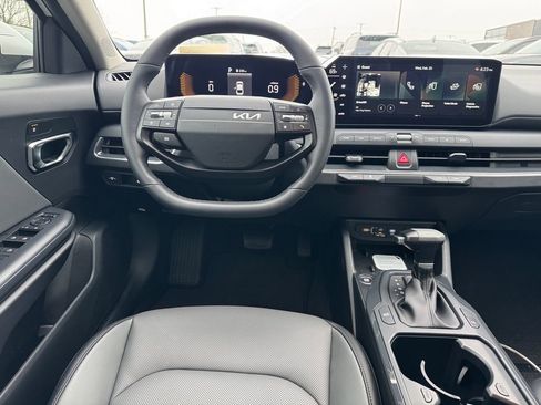 New 2026 Kia K4 EX image 9