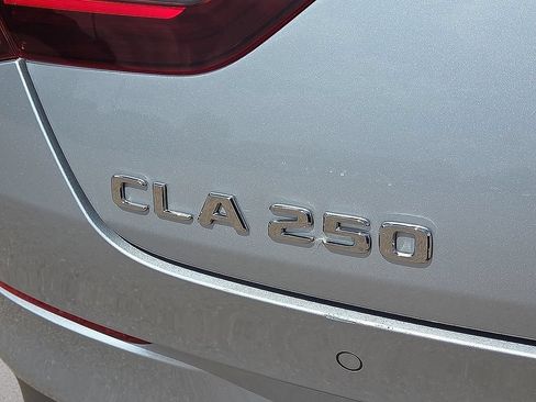 Used 2025 Mercedes-Benz CLA 250 4MATIC image 16