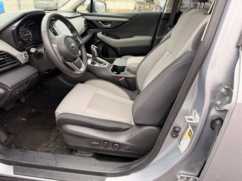 Certified 2025 Subaru Outback Premium w/ Popular Package #1A image 5