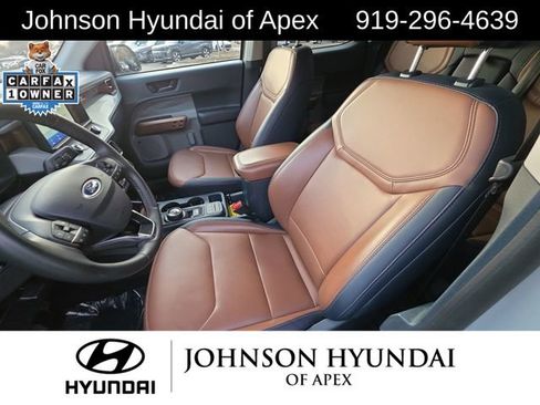 Used 2023 Ford Maverick Lariat w/ Lariat Luxury Package image 26