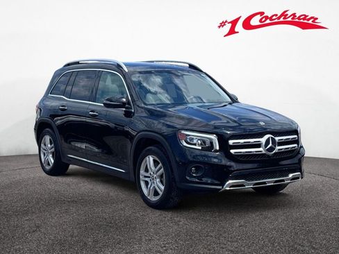Used 2023 Mercedes-Benz GLB 250 4MATIC image 1