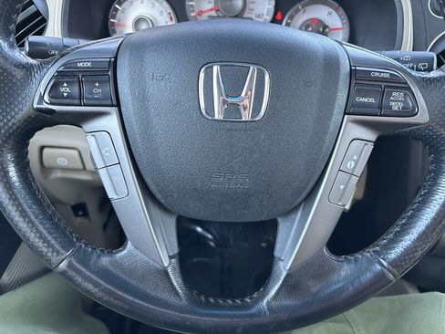 Used 2015 Honda Pilot Touring image 54
