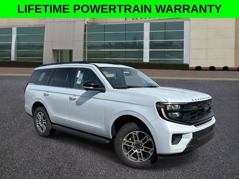 New 2026 Ford Expedition Active RWD image 1
