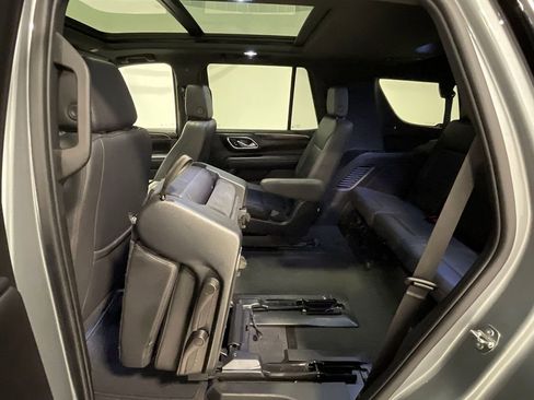 Used 2023 Chevrolet Tahoe LT w/ Luxury Package AWD/4WD image 27