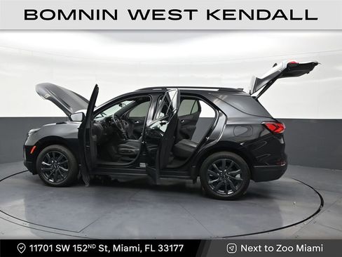 Used 2023 Chevrolet Equinox RS image 30