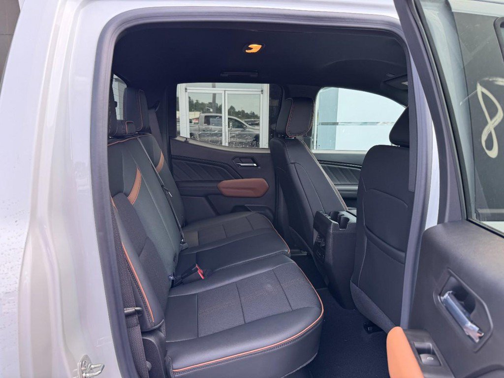 New 2026 GMC Canyon AT4 AWD/4WD image 7