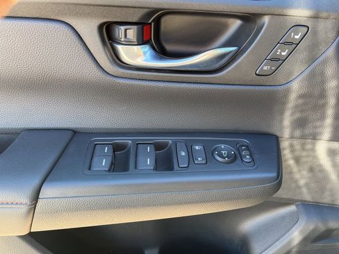 Used 2025 Honda CR-V Sport-L image 7