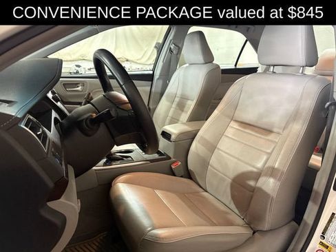 Used 2016 Toyota Camry XLE w/ Moonroof Package FWD image 6
