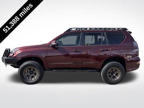 Used 2019 Lexus GX 460 Premium image 2