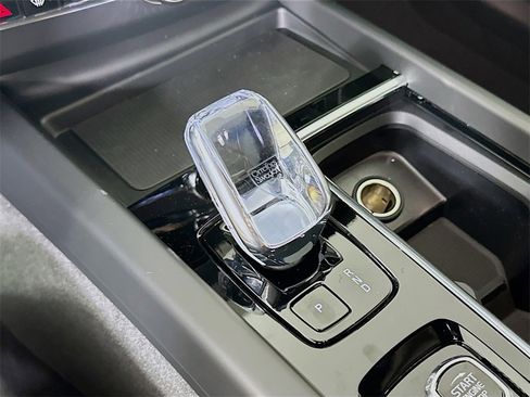 Used 2026 Volvo XC60 B5 Plus w/ Protection Package Premier image 22