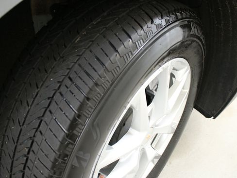 Used 2024 Chevrolet Equinox LS w/ LS Convenience Package AWD/4WD image 31