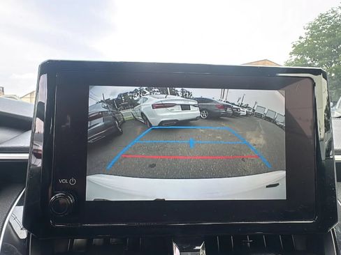 Used 2023 Toyota Corolla LE FWD image 25