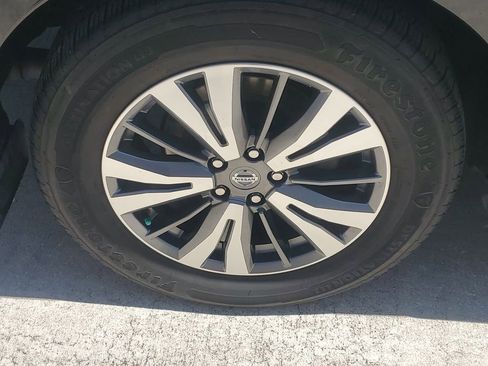Certified 2020 Nissan Pathfinder SL w/ Cargo Package FWD image 14