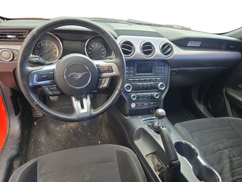 Used 2016 Ford Mustang GT image 7