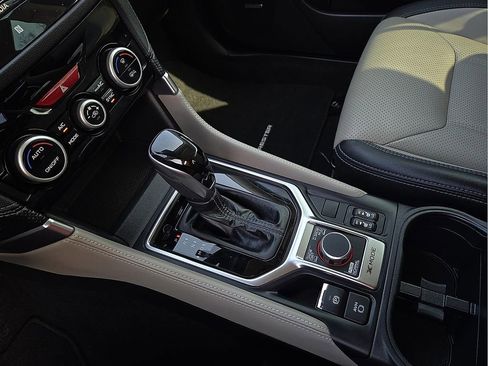 Certified 2022 Subaru Forester Limited image 21