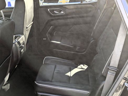 Certified 2021 Chevrolet Tahoe Premier w/ Premium Package AWD/4WD image 11