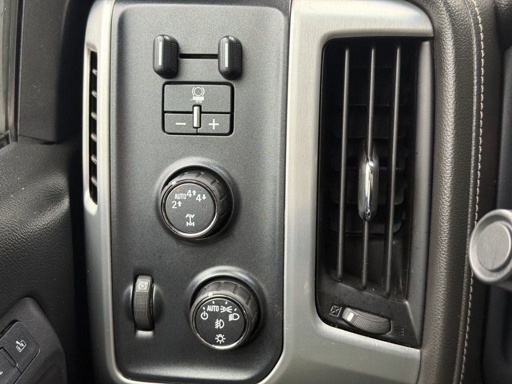 Used 2015 GMC Sierra 1500 SLT AWD/4WD image 18