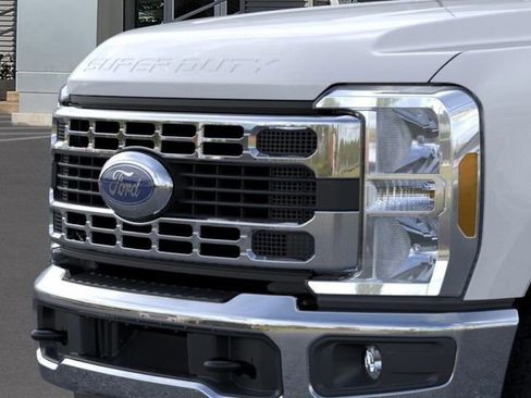 New 2026 Ford F250 XLT image 17