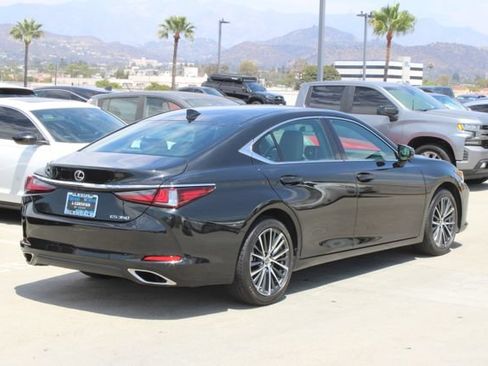 Certified 2025 Lexus ES 350 w/ Premium Package FWD image 21