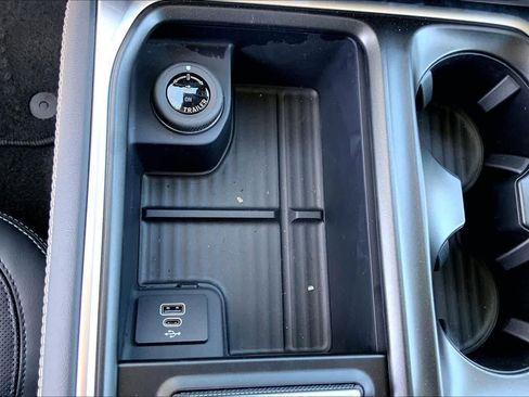 New 2026 Ford Expedition Max Platinum w/ Driver's Package image 19