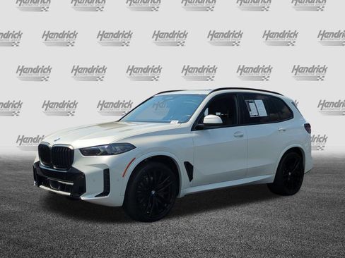 Used 2026 BMW X5 sDrive40i w/ M Sport Package RWD image 5