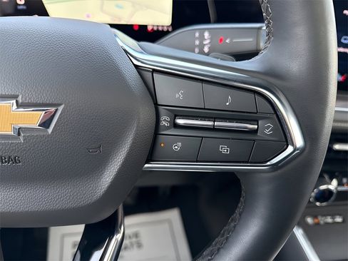 Used 2025 Chevrolet Tahoe Premier image 33