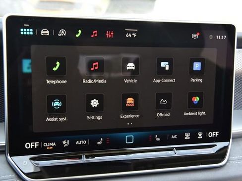 New 2026 Volkswagen Tiguan SE AWD/4WD image 15