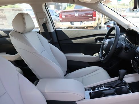 New 2026 Honda Accord EX-L image 8