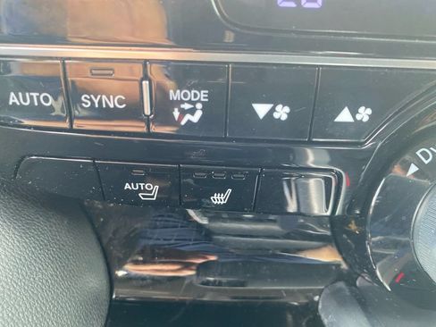 Used 2024 Acura MDX SH-AWD image 28