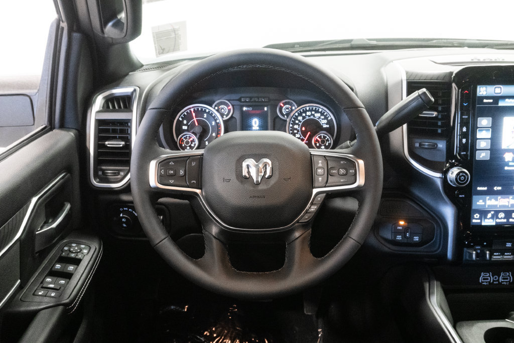New 2027 RAM 3500 Big Horn AWD/4WD image 15