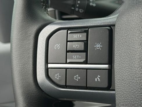 Used 2025 Ford F150 XLT w/ Equipment Group 301A Standard image 19