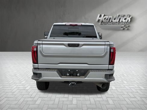 Used 2026 GMC Sierra 2500 Denali w/ Denali Reserve Package AWD/4WD image 8
