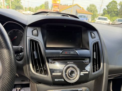 Used 2014 Ford Focus ST w/ Equipment Group 202A FWD image 15