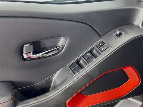 Used 2023 Nissan Frontier PRO-4X w/ Pro Convenience Package image 19