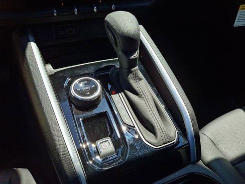 New 2026 Chevrolet Colorado Trail Boss AWD/4WD image 9