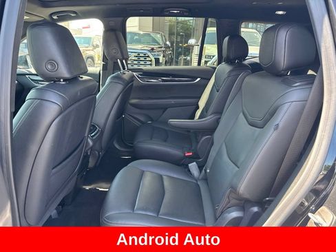 Used 2022 Cadillac XT6 Premium Luxury w/ Technology Package AWD/4WD image 14