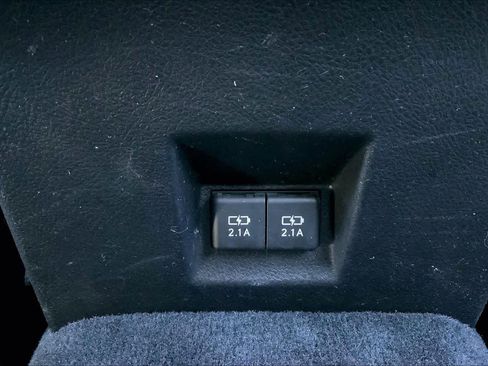 Used 2021 Lexus GX 460 Premium w/ Premium Package image 34