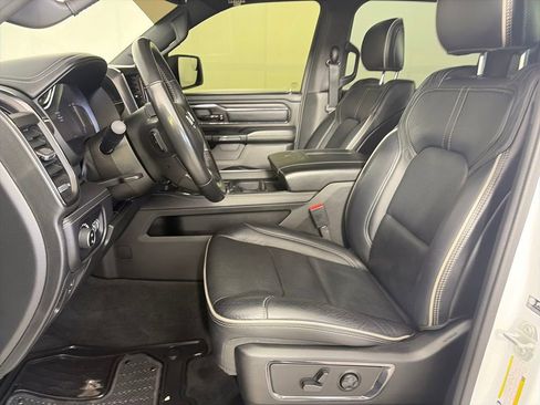 Used 2023 RAM 1500 Limited w/ Bed Utility Group image 11