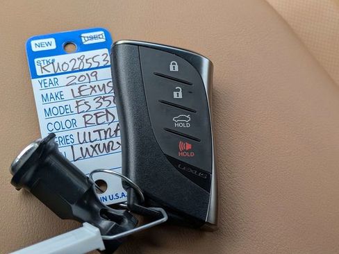 Used 2019 Lexus ES 350 Ultra Luxury w/ Accessory Package 2 FWD image 35