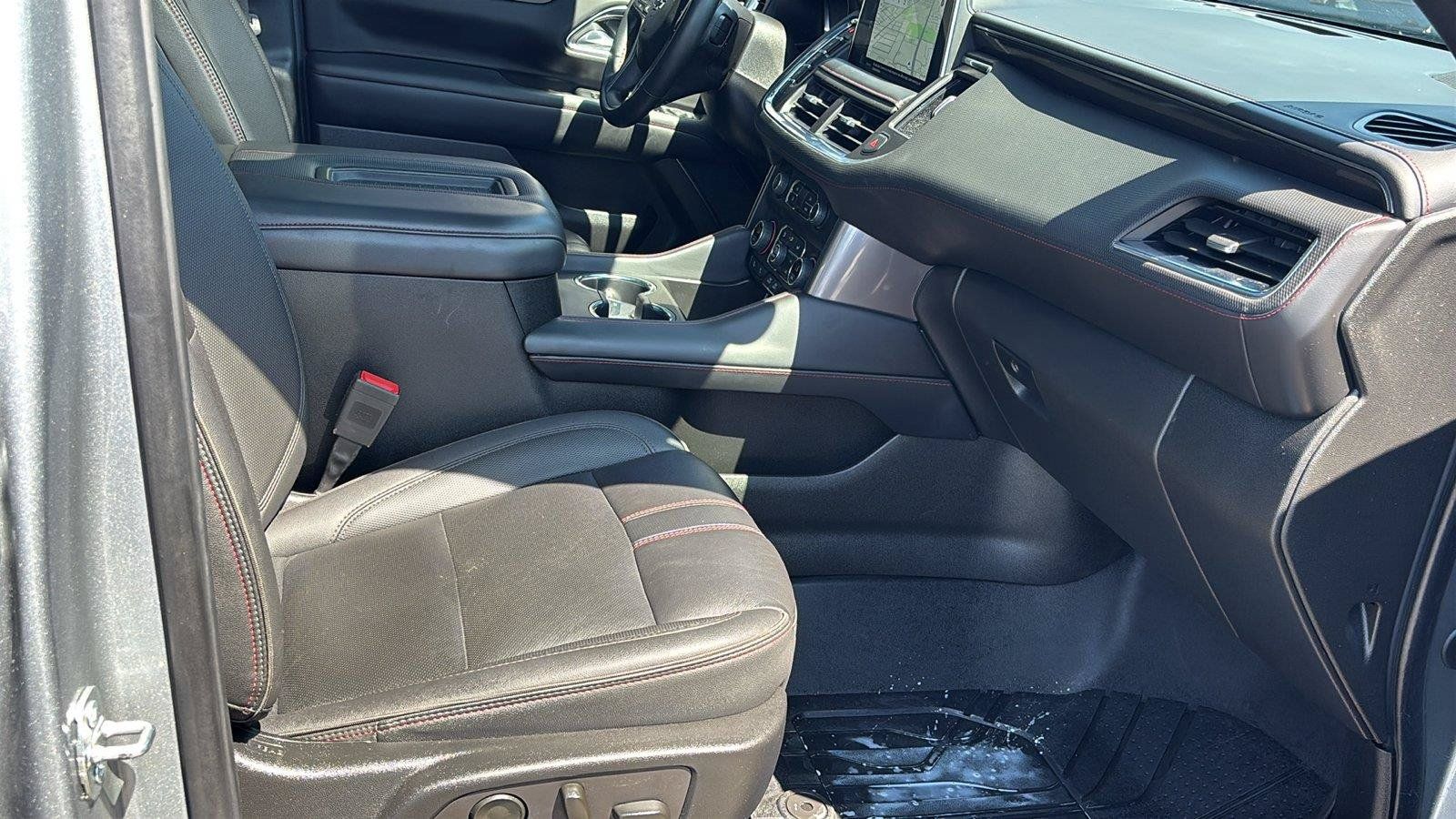 Used 2024 Chevrolet Tahoe RST w/ Luxury Package RWD image 25