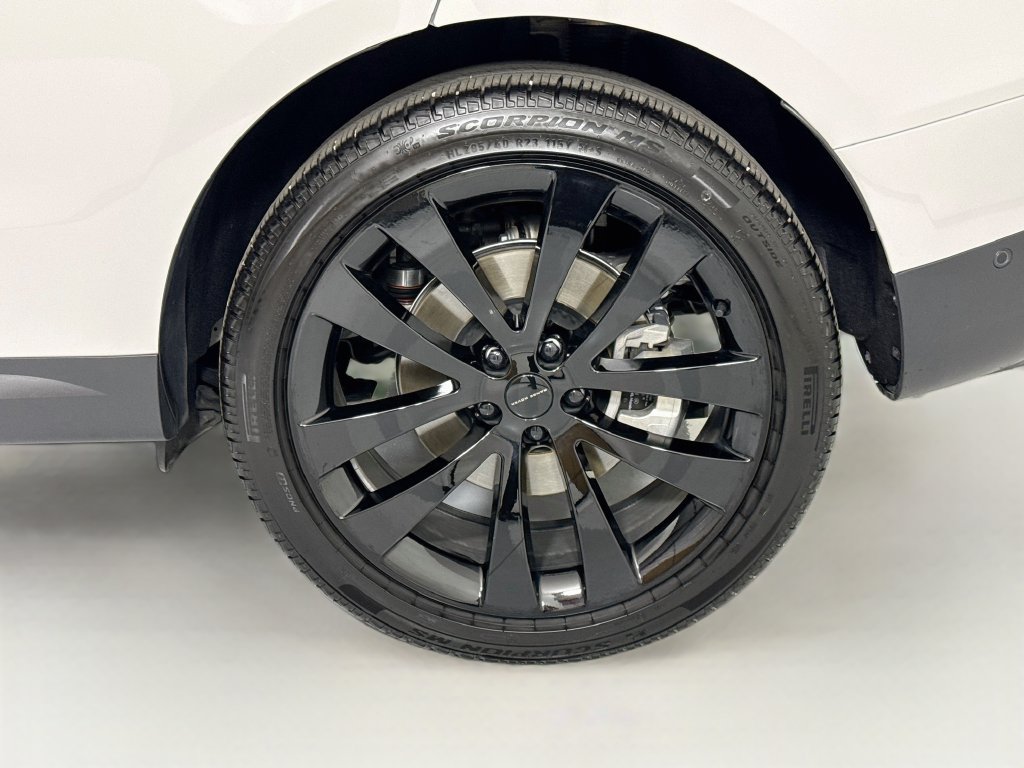 Used 2026 Land Rover Range Rover Sport SE AWD/4WD image 33