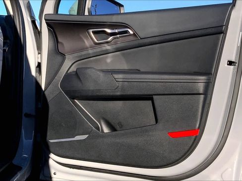 Certified 2026 Kia Sportage EX image 22