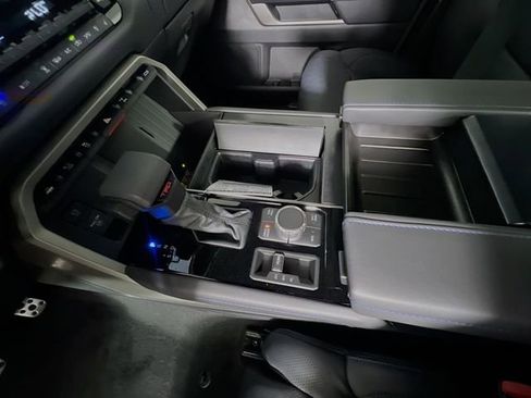 New 2026 Toyota Tundra Platinum AWD/4WD image 21