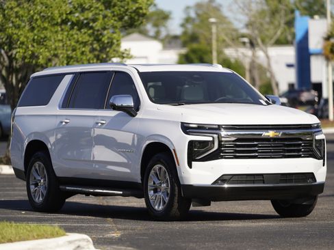 New 2026 Chevrolet Suburban Premier RWD image 46