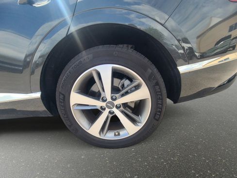 Certified 2024 Genesis GV80 2.5T w/ Advanced Package image 7