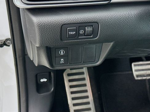 Used 2022 Honda Accord Sport image 16