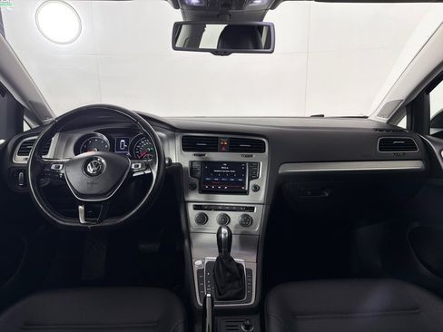 Used 2016 Volkswagen Golf SE w/ Lighting Package FWD image 23