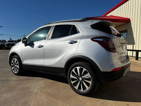 Used 2021 Buick Encore Preferred FWD image 7
